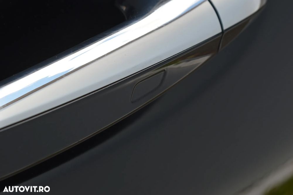 Mercedes-Benz A 250 e Aut. - 12