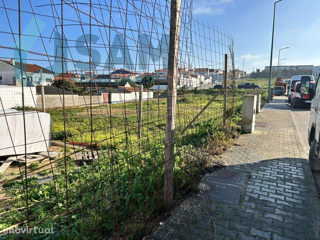 5 lotes de terreno em urbanização - Grande imagem: 3/4