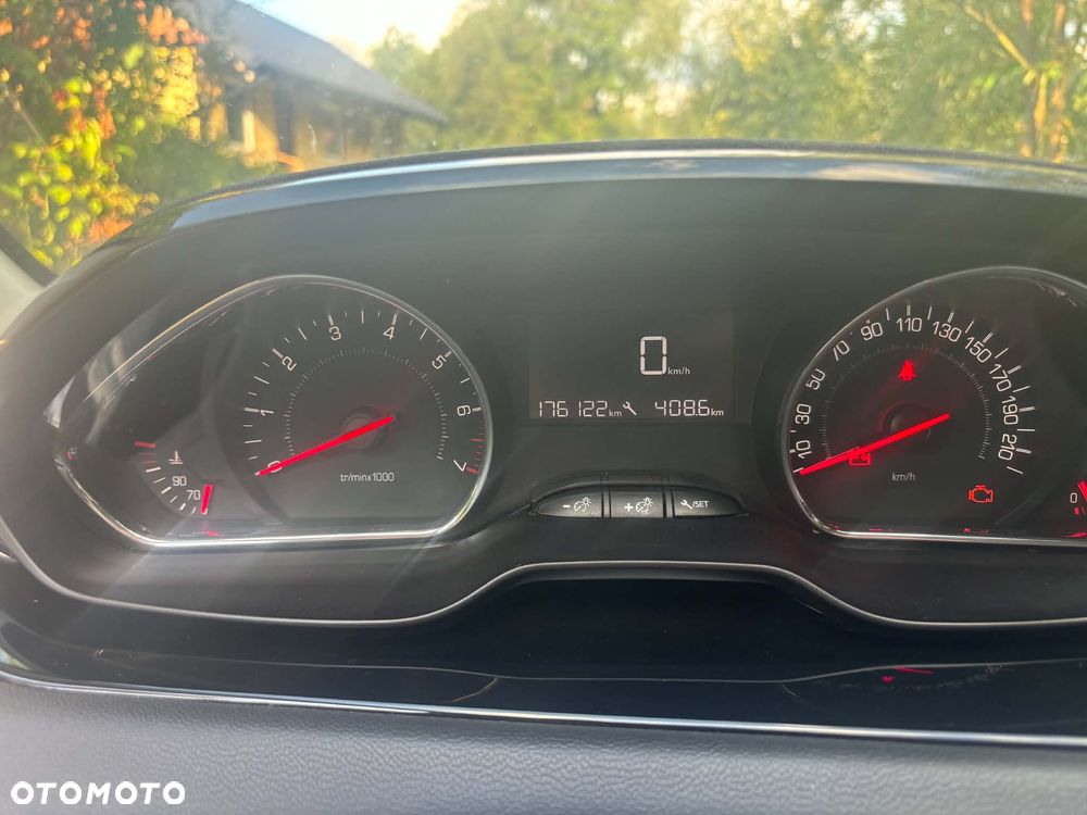 Peugeot 208 1.2 VTi Active - 12