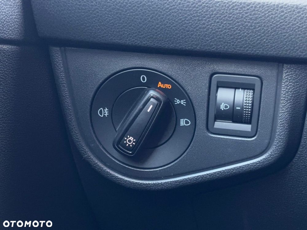 Volkswagen Taigo - 18