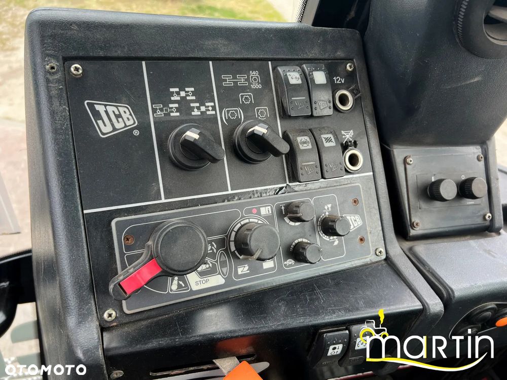 JCB Fastrac 2170 - 13