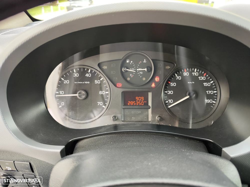 Peugeot Partner - 22