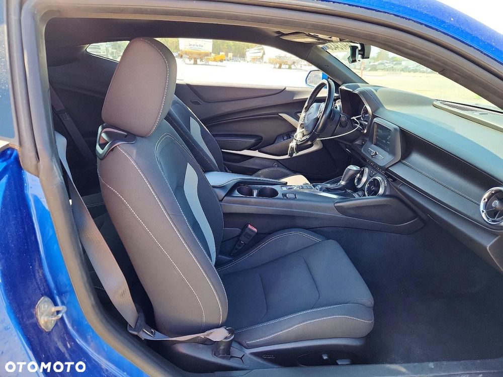 Chevrolet Camaro - 11