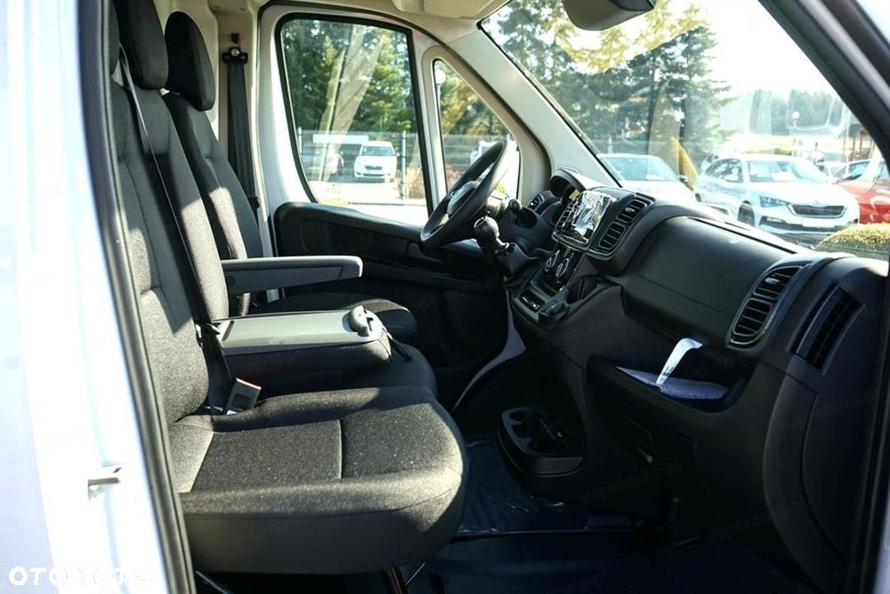 Citroën Jumper L3H2 2.2 180KM - 11