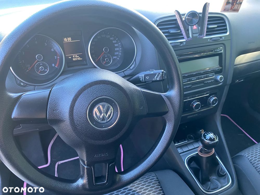 Volkswagen Golf 1.6 Comfortline - 8