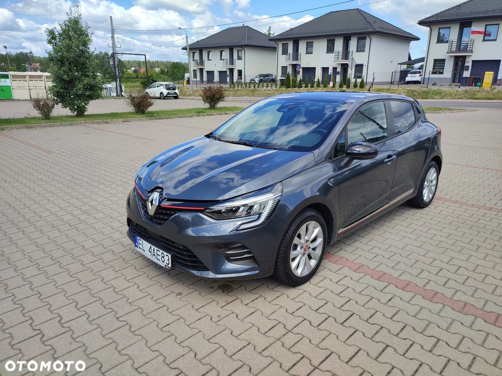 Renault Clio - 10