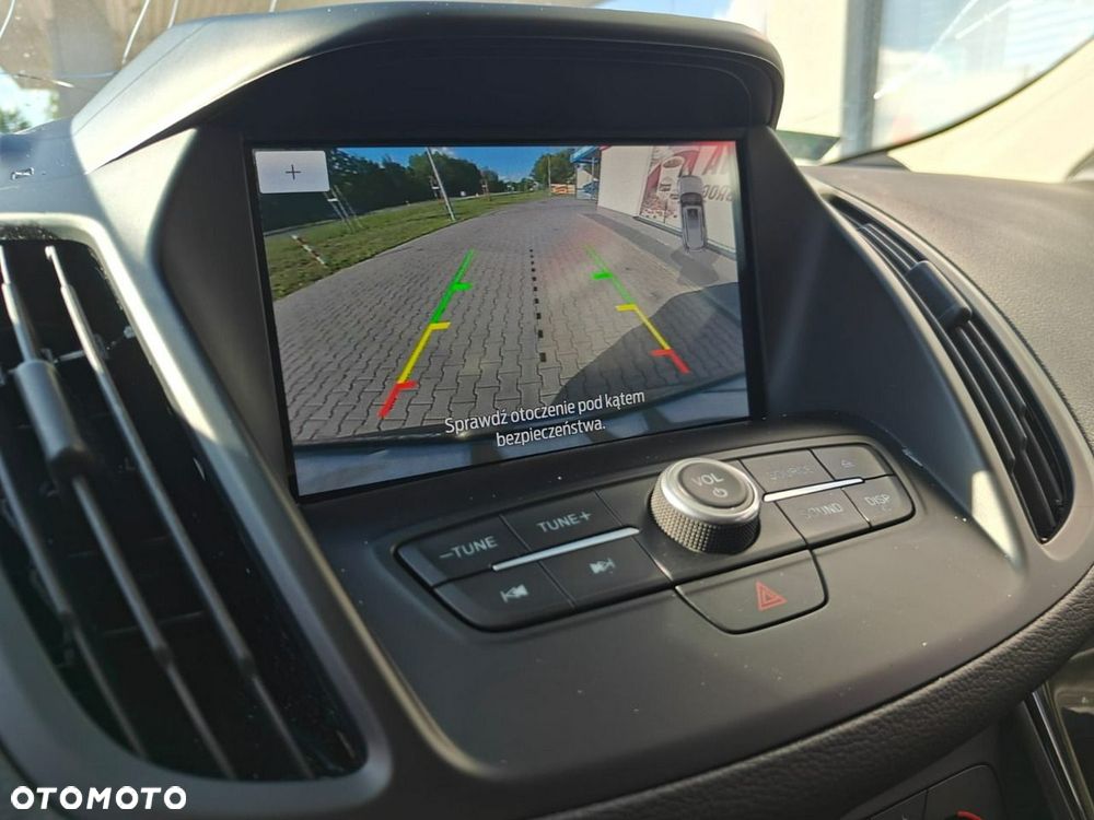 Ford Kuga - 18