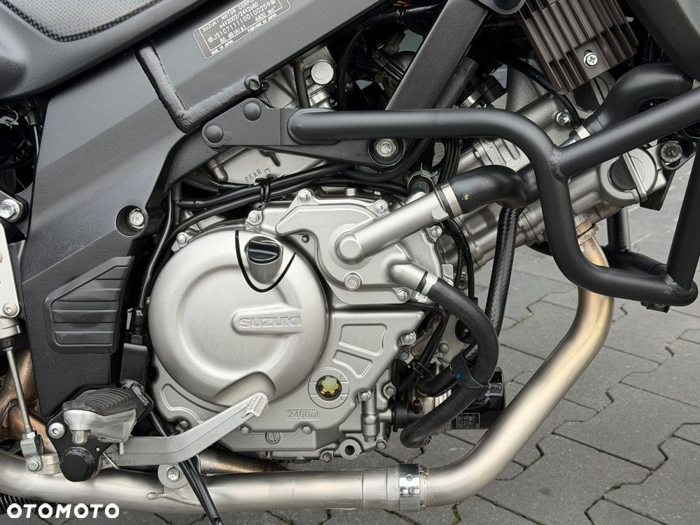 Suzuki V-STROM - 15