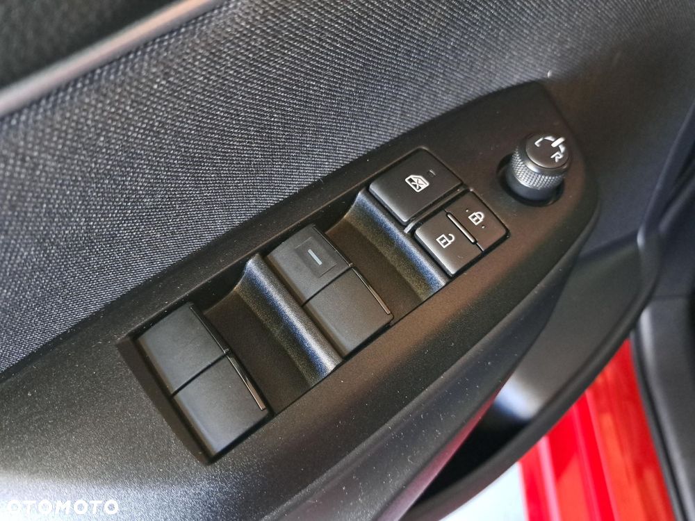 Toyota Yaris Hybrid 1.5 Style - 36