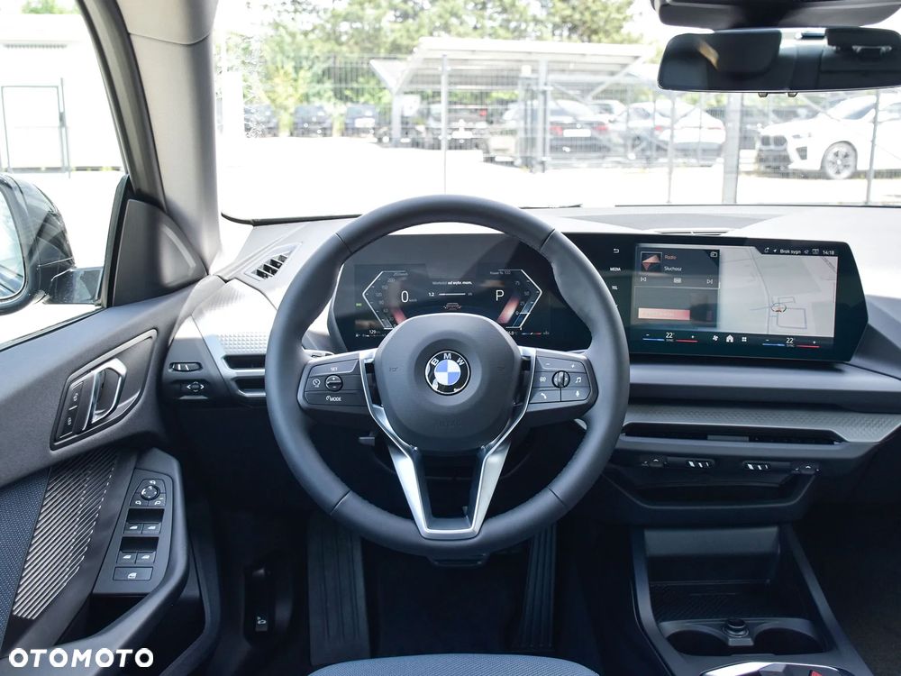 BMW Seria 2 216i - 31