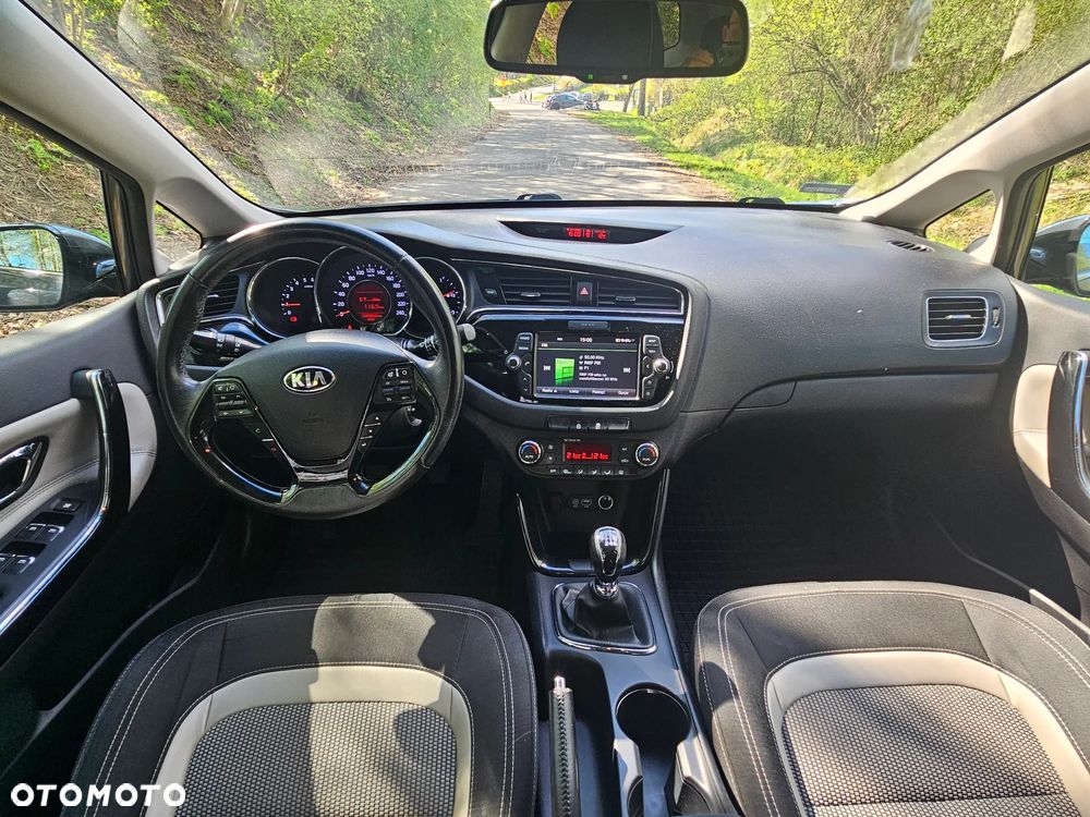 Kia Ceed 1.6 CRDi L - 19
