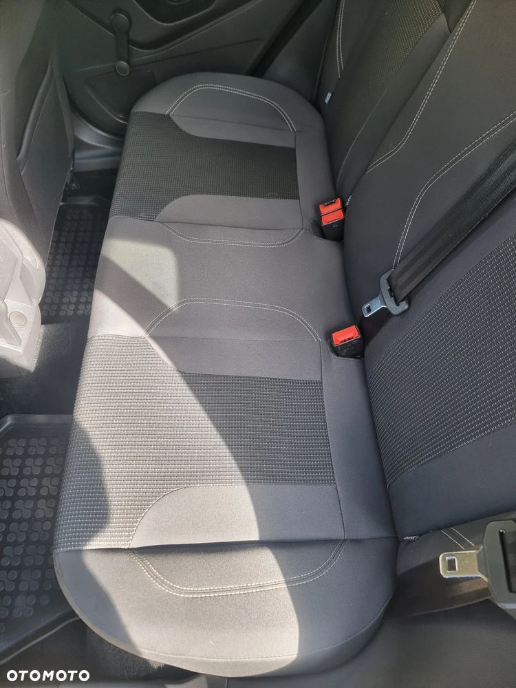 Ford Fiesta - 5
