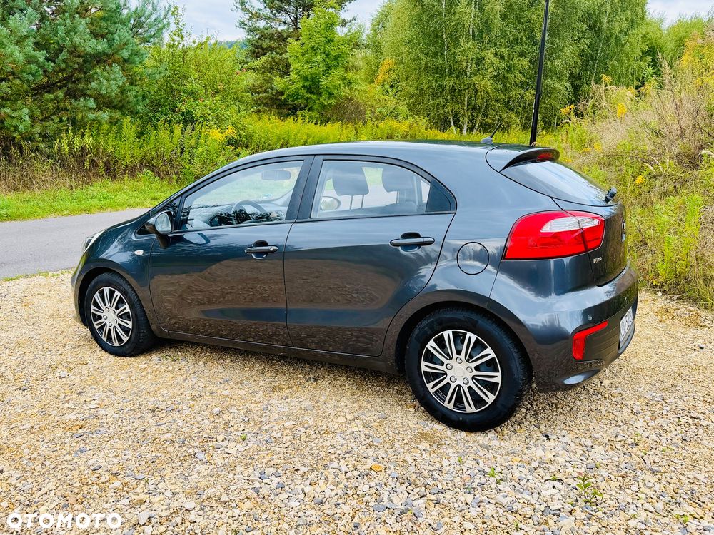 Kia Rio 1.2 Business Line - 5