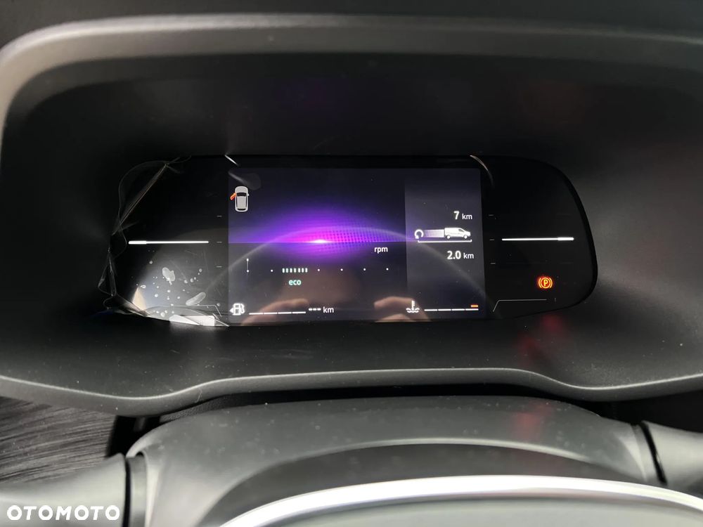 Renault Trafic - 12