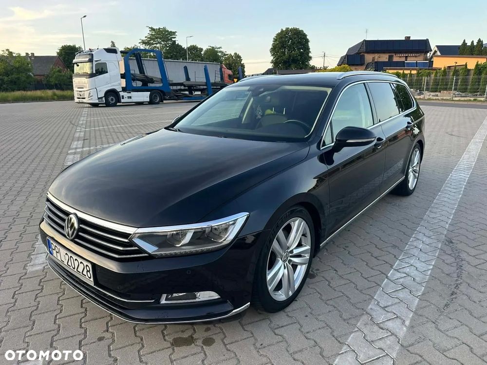 Volkswagen Passat 2.0 TDI SCR DSG Comfortline - 1
