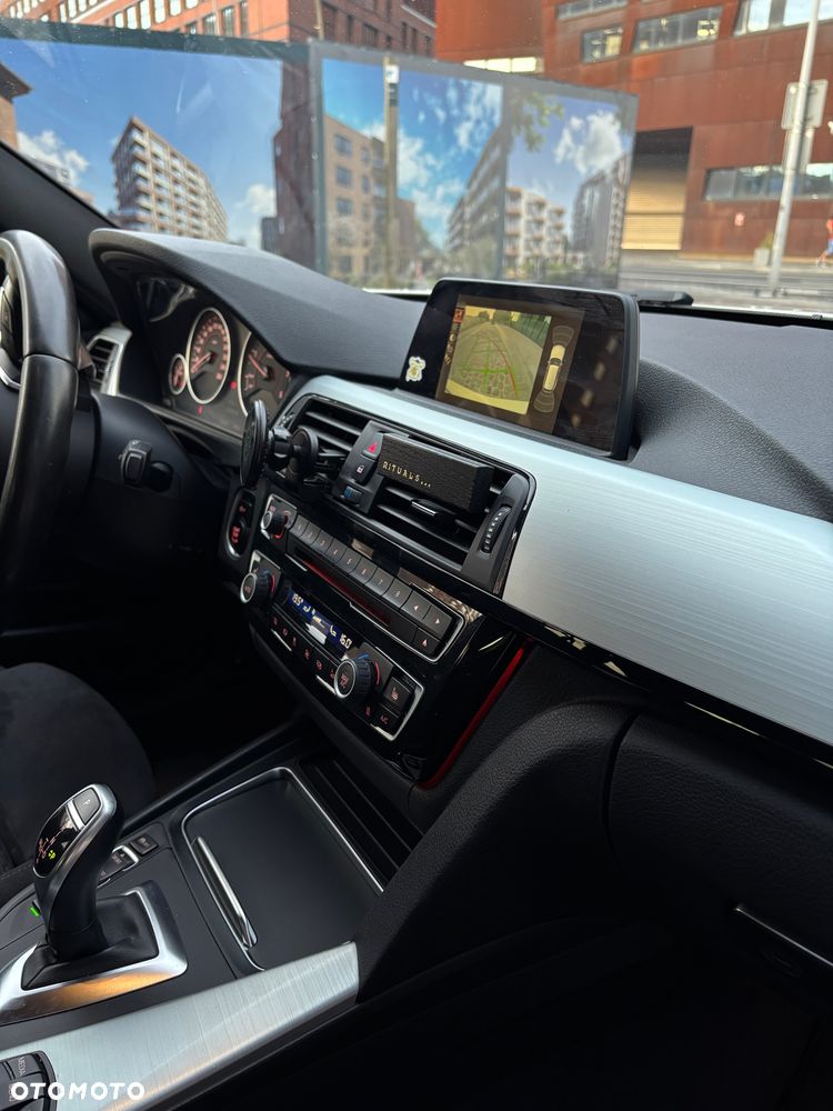 BMW Seria 3 320d xDrive M Sport Shadow - 15