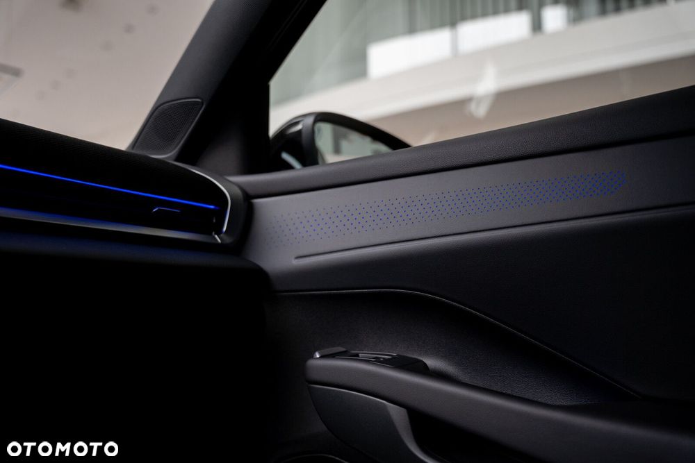 Volkswagen T-Roc 1.5 eTSI R-Line DSG - 20