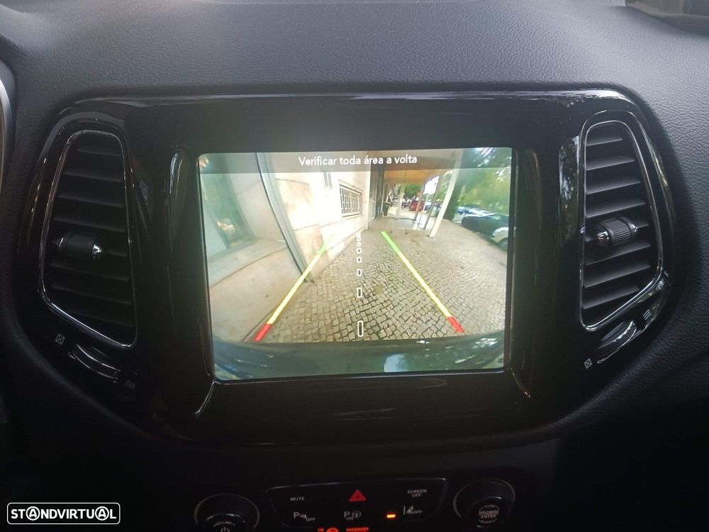 Jeep Compass 1.6 M-Jet Limited - 19