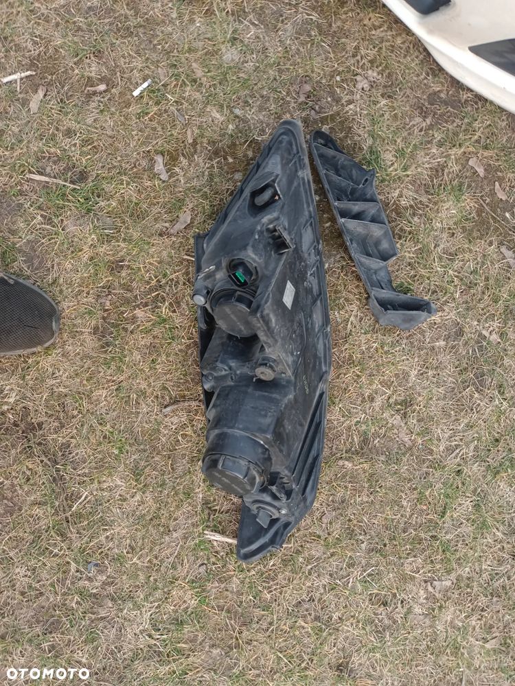 Kia Magnetis 2 lift lampa przód lewy lewa - 2