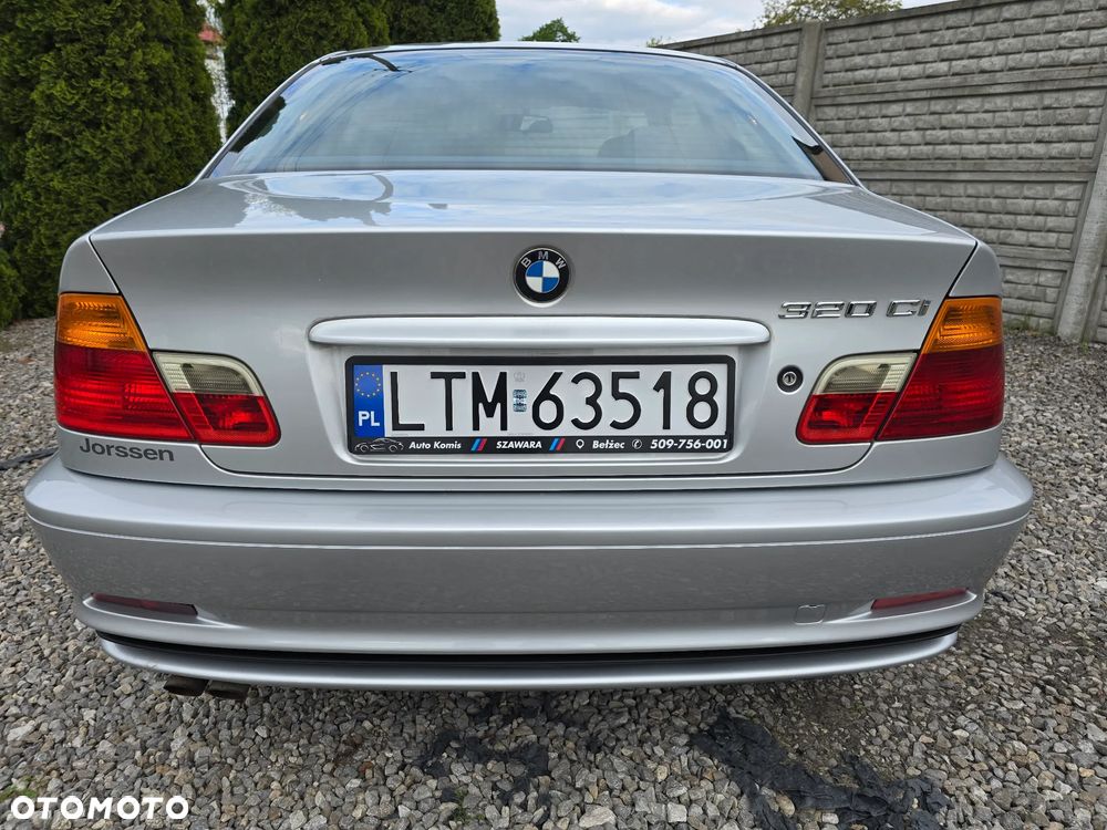 BMW Seria 3 320Ci - 11