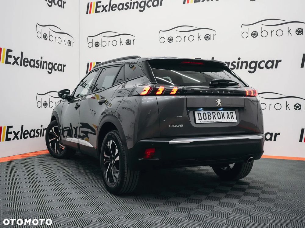 Peugeot 2008 1.5 BlueHDi Allure S&S EAT8 - 10
