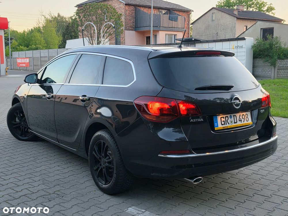 Opel Astra 2.0 CDTI ecoFLEX Start/Stop Exklusiv - 3