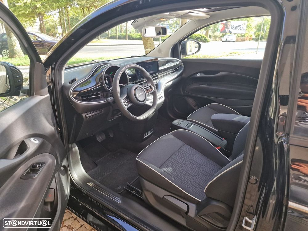 Fiat 500e C - 28
