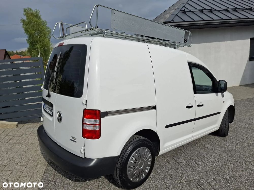 Volkswagen CADDY - 17