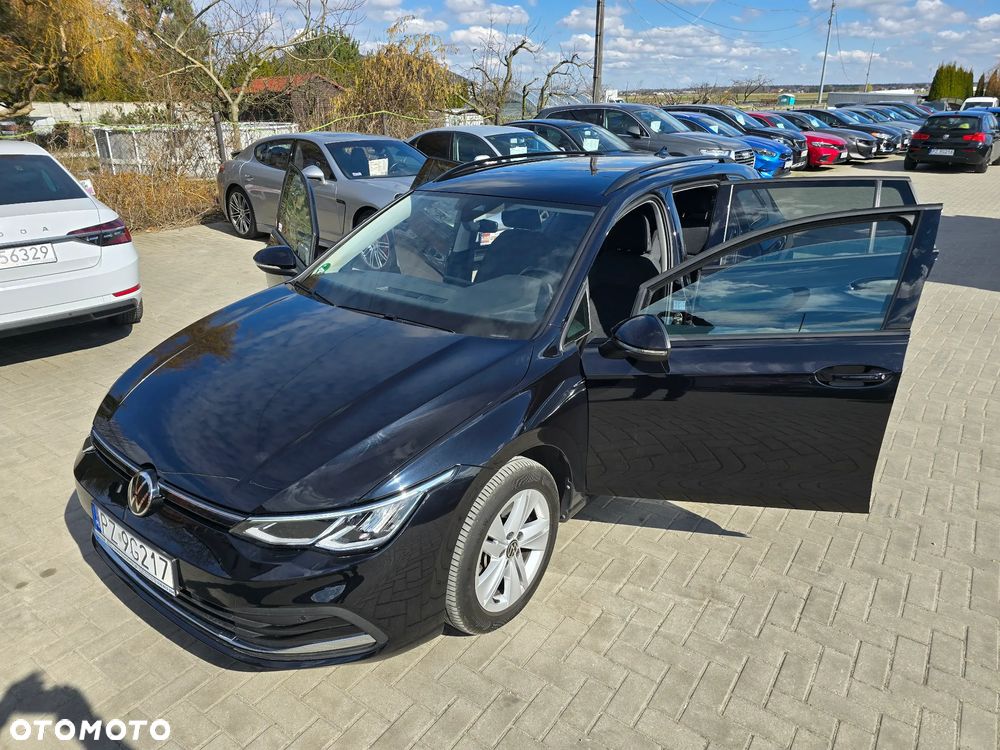 Volkswagen Golf - 34