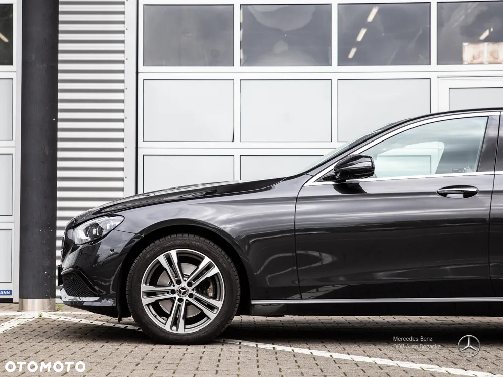 Mercedes-Benz Klasa E 220 d 4-Matic Avantgarde - 12