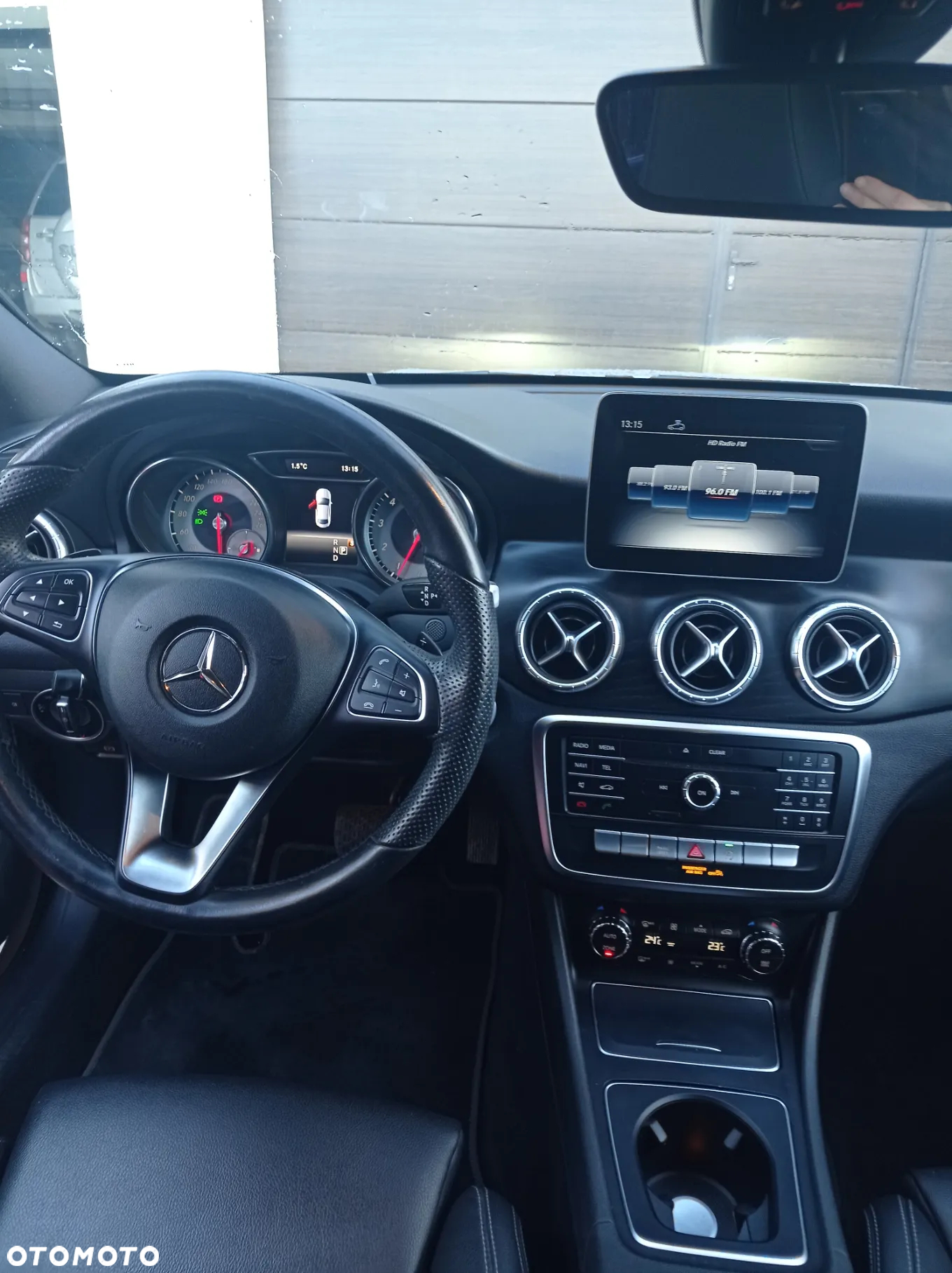 Mercedes-Benz CLA 250 7G-DCT - 9