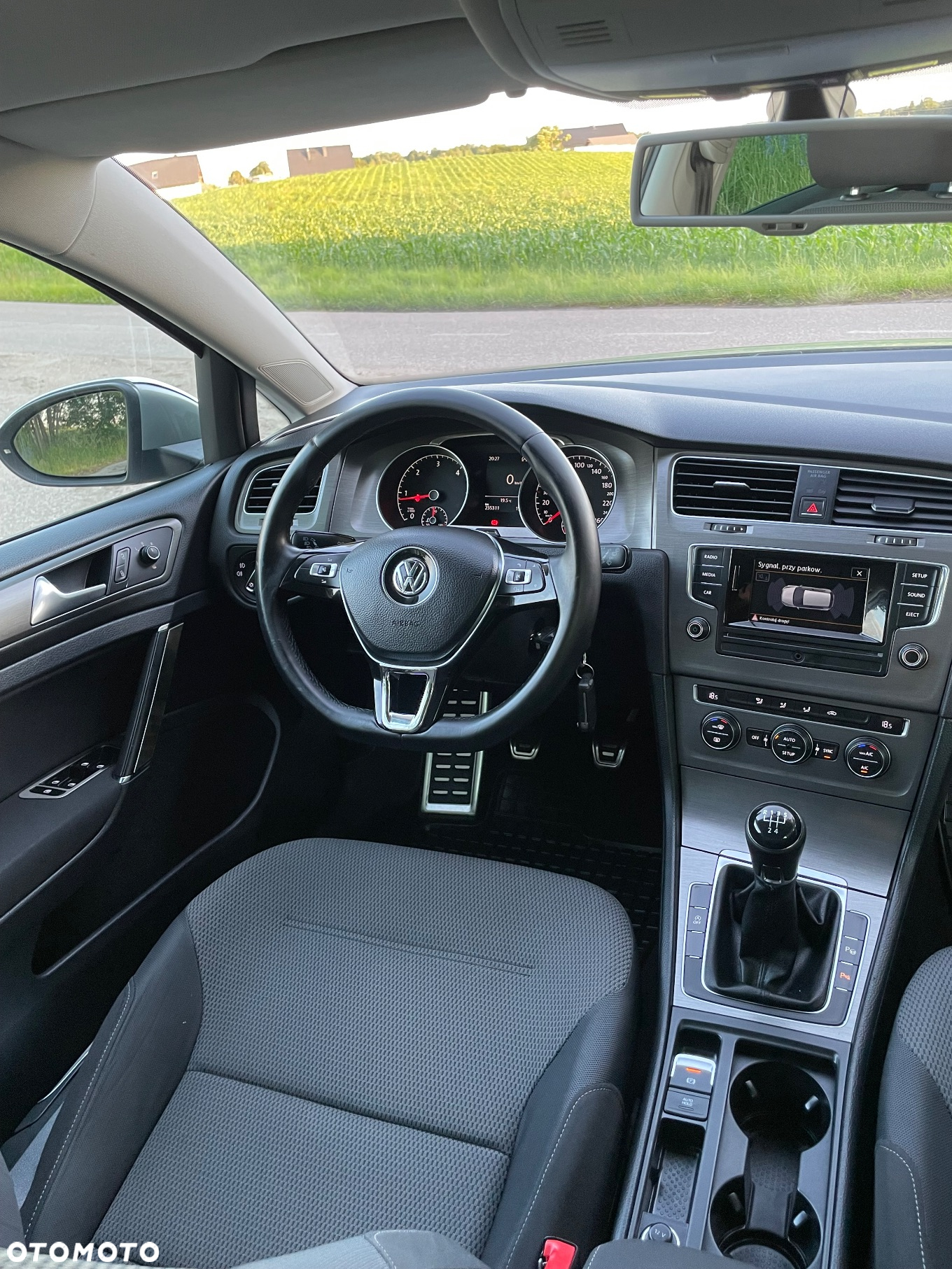 Volkswagen Golf VI 1.6 TDI Highline - 8