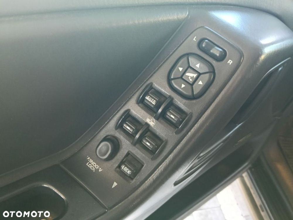 Jeep Grand Cherokee - 11