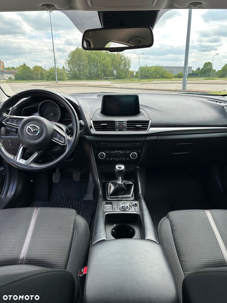 Mazda 3 - 6