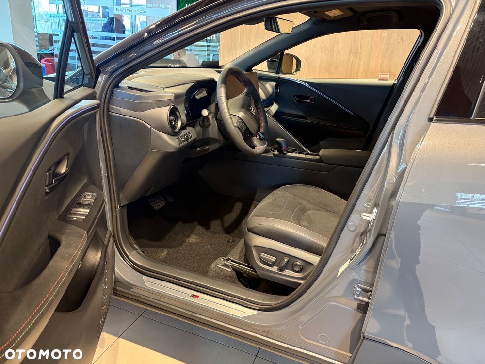 Toyota C-HR 2.0 Hybrid Dynamic Force GR Sport - 11