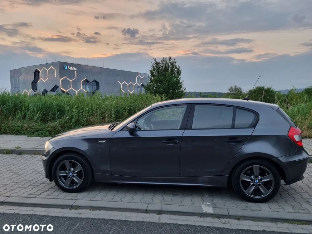 BMW Seria 1 116i - 4