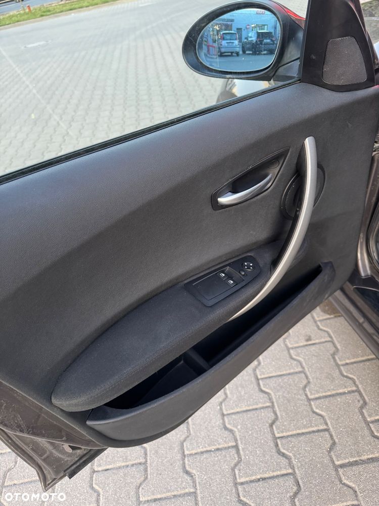 BMW Seria 1 118d - 9