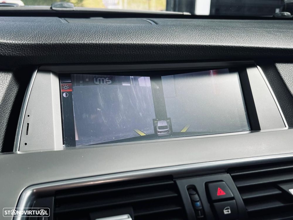 BMW 520 Gran Turismo d Pack M - 30