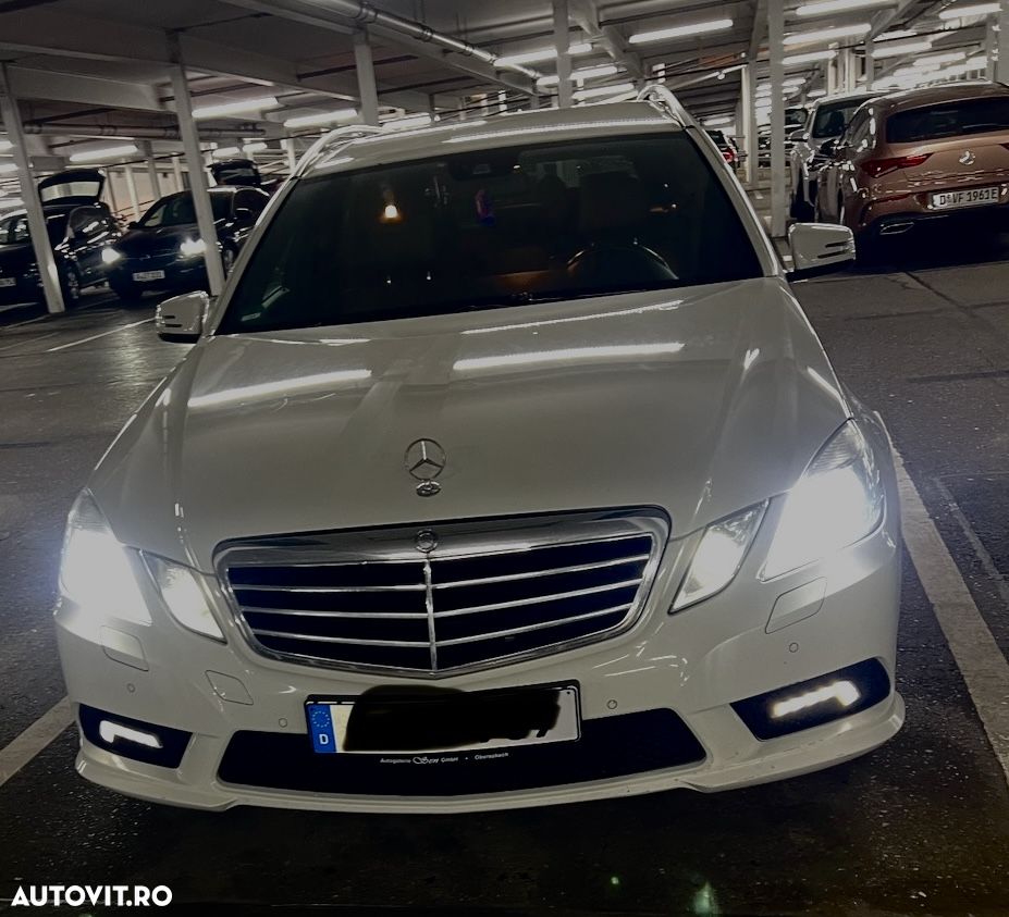 Mercedes-Benz E 350 T CDI DPF BlueEFFICIENCY 7G-TRONIC Avantgarde - 23