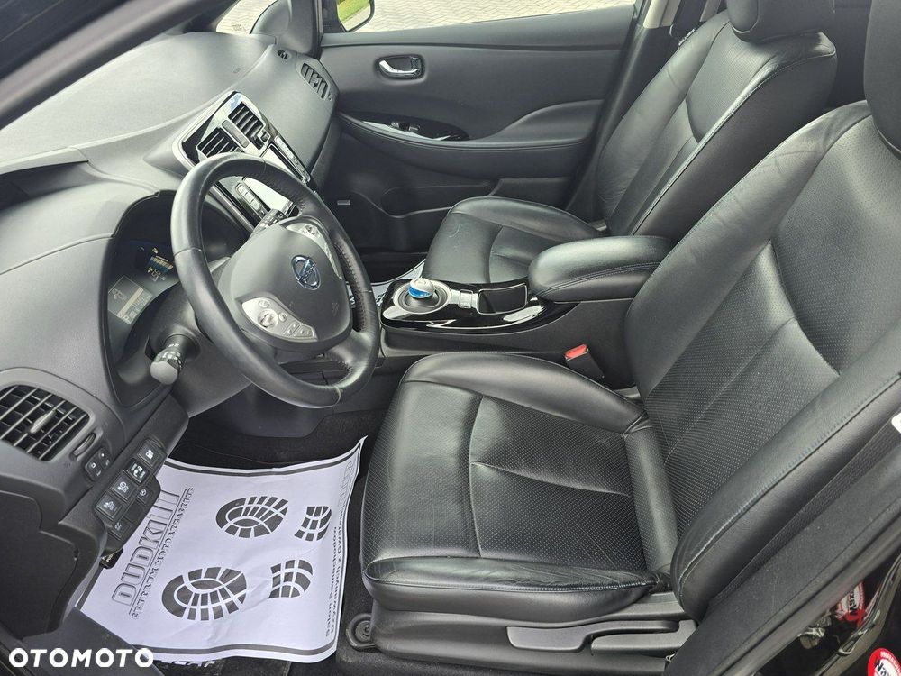 Nissan Leaf - 14