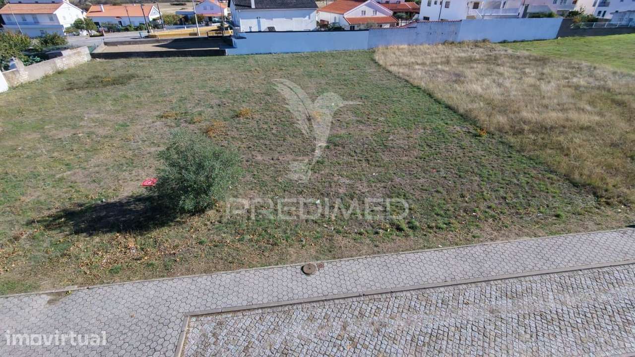Terreno Urbano com 1040m2 em Almeida - excelente localização - Grande imagem: 4/9
