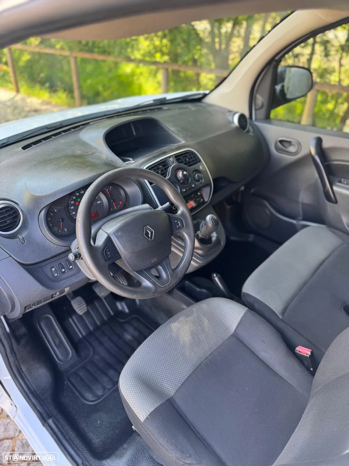 Renault KANGOO - 14