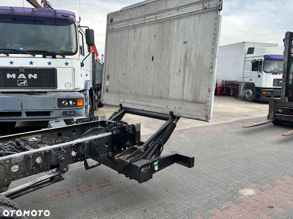 Winda BAR / MBB PALFINGER /Dhollandia / 2016 ATEGO MAN TGL