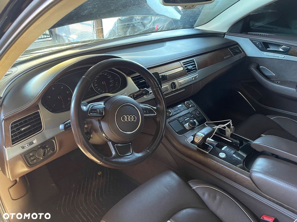 Audi A8 4.2 TDI DPF quattro tiptronic - 10