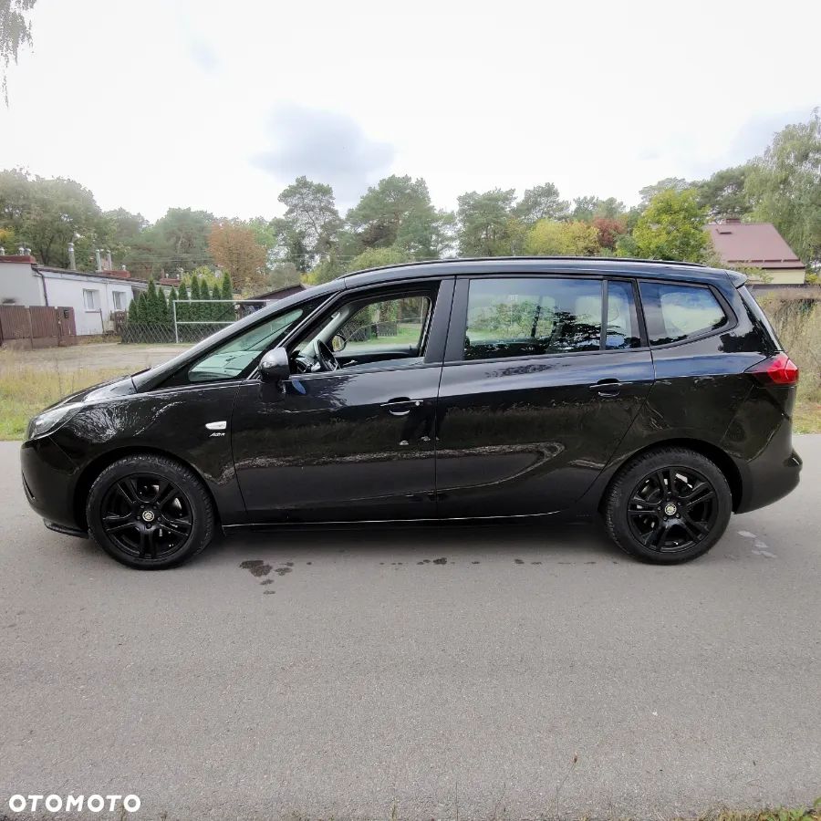 Opel Zafira - 8