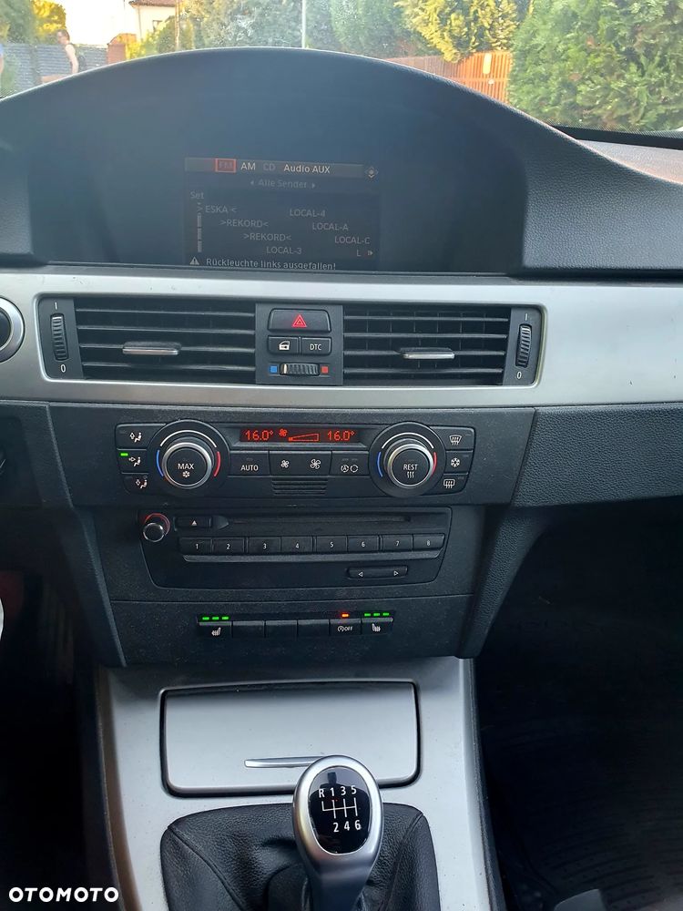 BMW Seria 3 320d DPF - 13