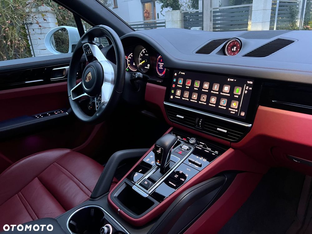 Porsche Cayenne Platinum Edition - 38