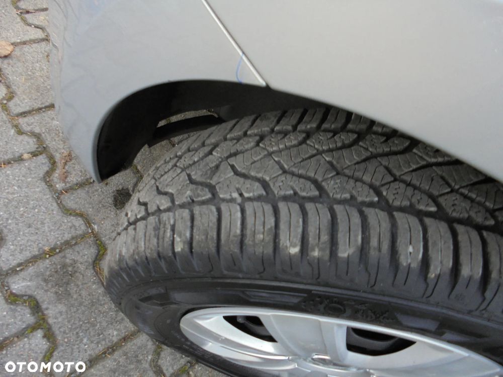 Volkswagen Polo 1.2 Comfortline - 26