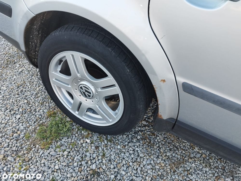 Volkswagen Passat 1.9 TDI - 9