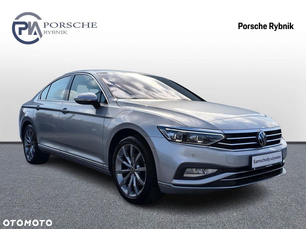 Volkswagen Passat - 8